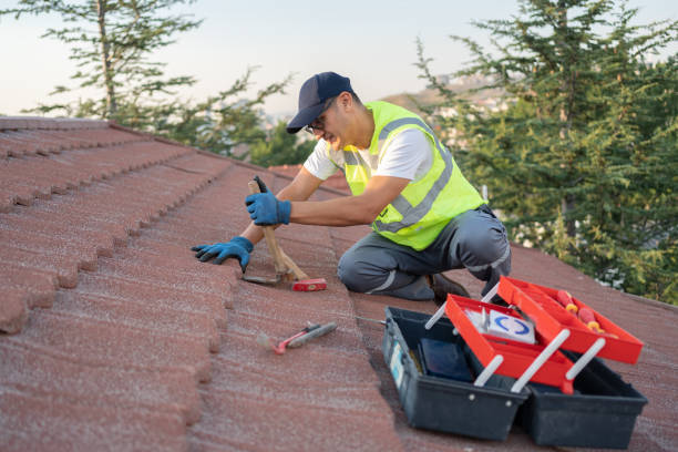 Best Emergency Roof Repair  in Mequon, WI
